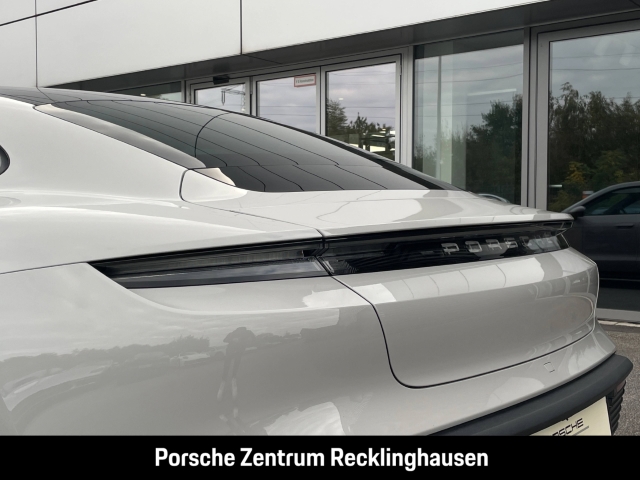 Porsche Taycan 4S LED-Matrix BOSE 21-Zoll Rückfahrkamera