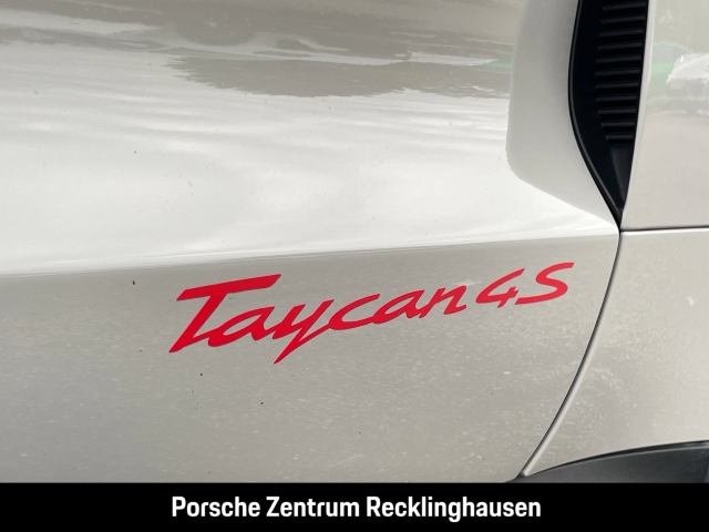 Porsche Taycan 4S LED-Matrix BOSE 21-Zoll Rückfahrkamera