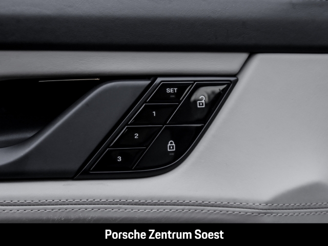 Porsche Taycan 4S/Performancebatterie+/Panoramadach/BOSE