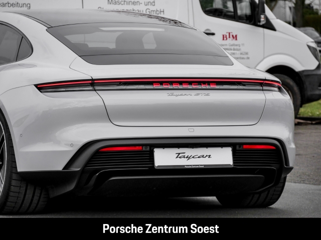 Porsche Taycan GTS