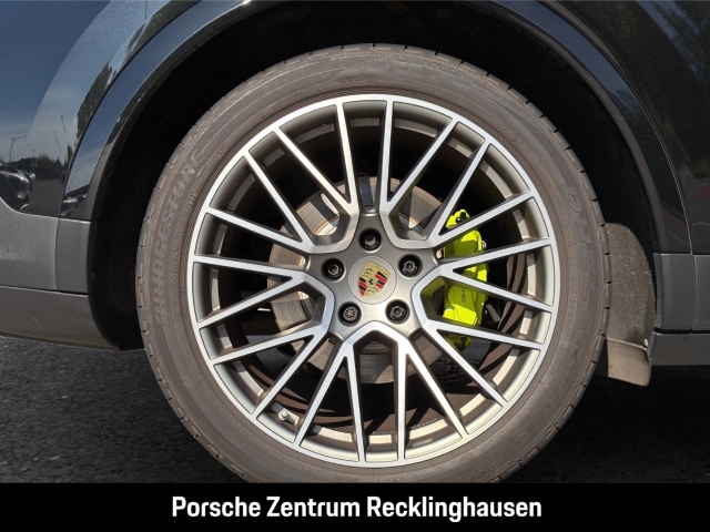 Porsche Cayenne E-Hybrid Coupe Platinum Edition InnoDrive