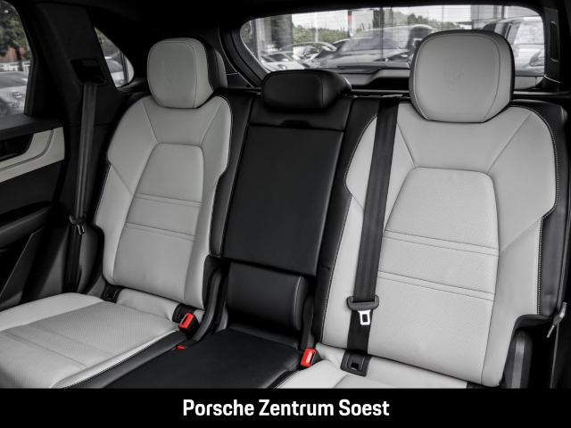 Porsche Cayenne S/22-Zoll/Bose/Panorama/18-Wege/PASM