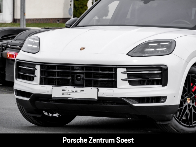 Porsche Cayenne S/Offroad-Paket/PASM/Panoramadach/BOSE