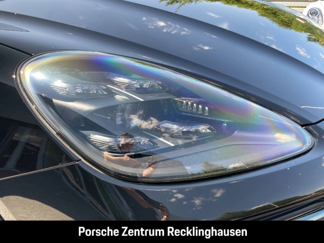 Porsche Cayenne GTS LED-Matrix BOSE Sportabgas LED-Matrix