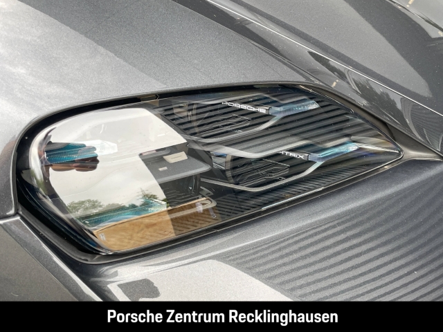 Porsche Taycan 4S Nachtsicht InnoDrive SurroundView BOSE