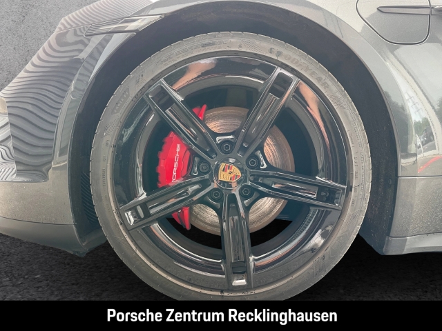 Porsche Taycan 4S Nachtsicht InnoDrive SurroundView BOSE