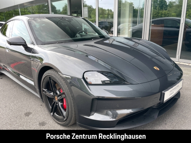 Porsche Taycan 4S Nachtsicht InnoDrive SurroundView BOSE