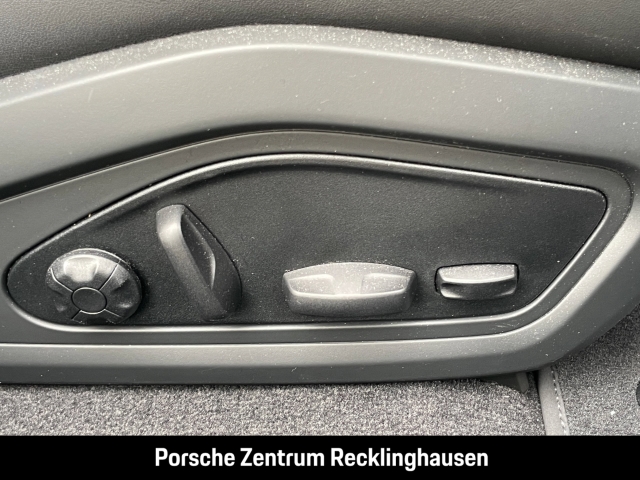 Porsche Taycan 4S Nachtsicht InnoDrive SurroundView BOSE
