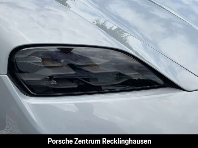 Porsche Taycan 4S HA-Lenkung Soft-Close Surround View