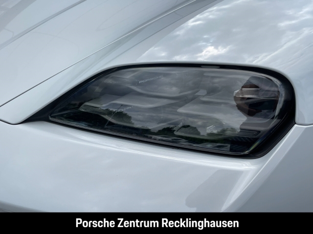 Porsche Taycan 4S HA-Lenkung Soft-Close Surround View