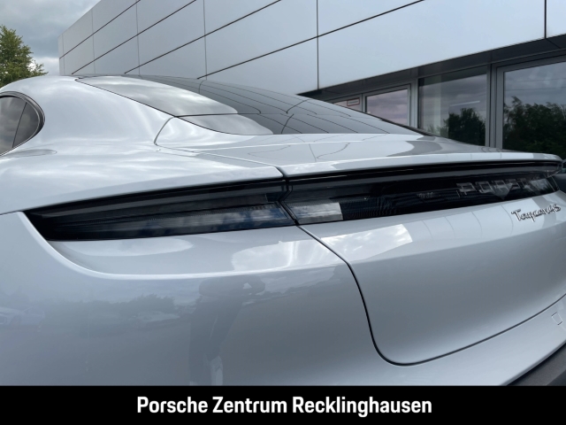Porsche Taycan 4S HA-Lenkung Soft-Close Surround View