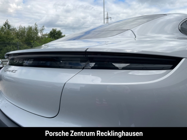 Porsche Taycan 4S HA-Lenkung Soft-Close Surround View
