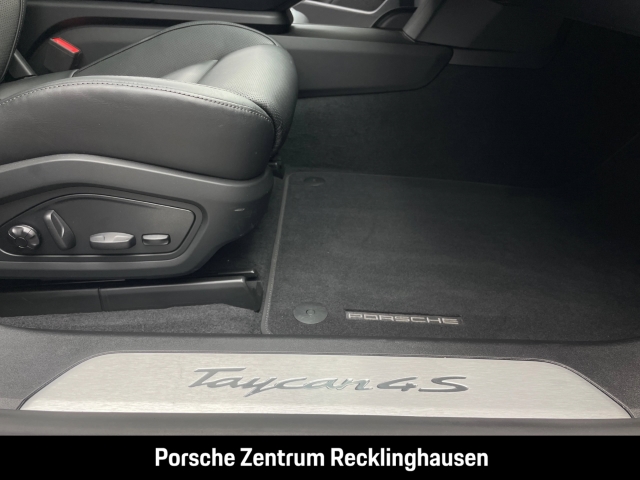 Porsche Taycan 4S HA-Lenkung Soft-Close Surround View