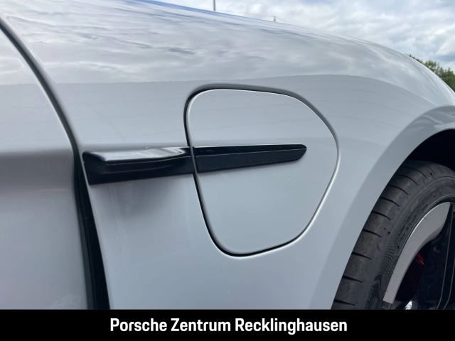 Porsche Taycan 4S HA-Lenkung Soft-Close Surround View
