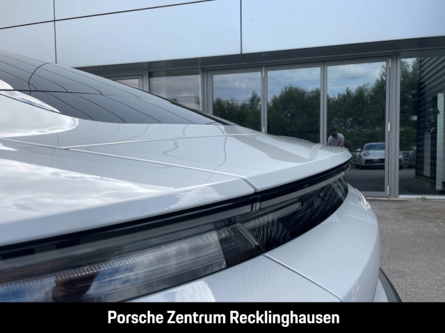 Porsche Taycan 4S HA-Lenkung Soft-Close Surround View