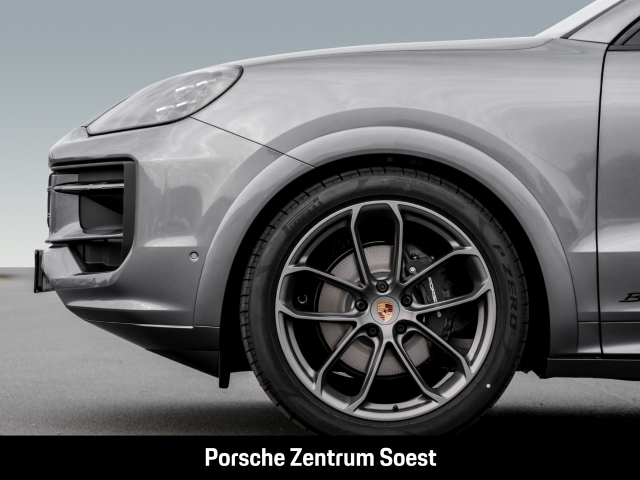 Porsche Cayenne Coupe Black Edition