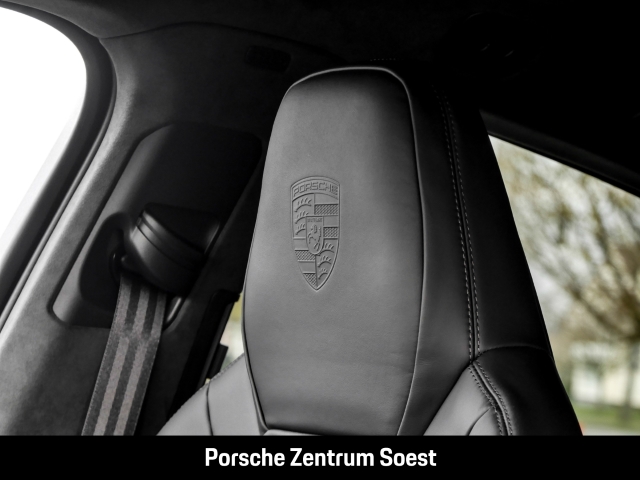 Porsche Cayenne Coupe Black Edition