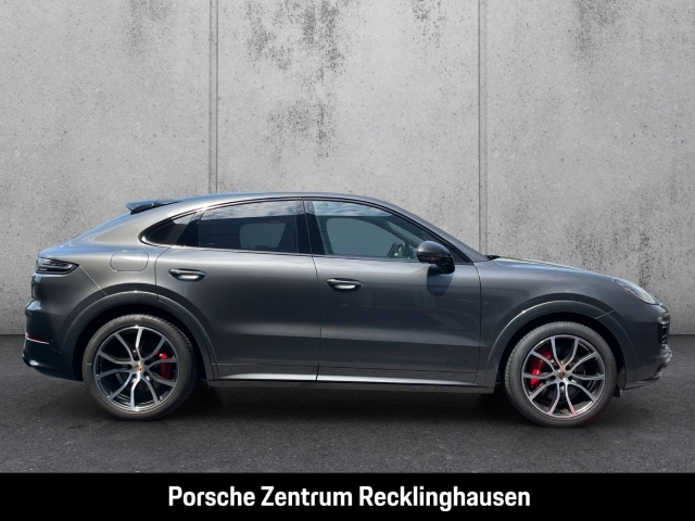 Porsche Cayenne GTS Coupe InnoDrive HA-Lenkung Soft-Close