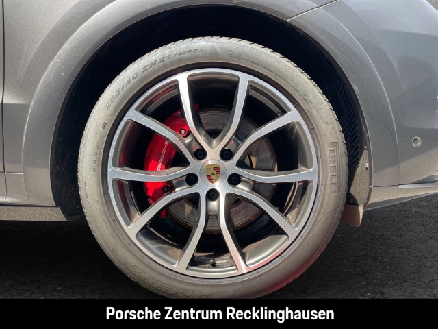 Porsche Cayenne GTS Coupe InnoDrive HA-Lenkung Soft-Close
