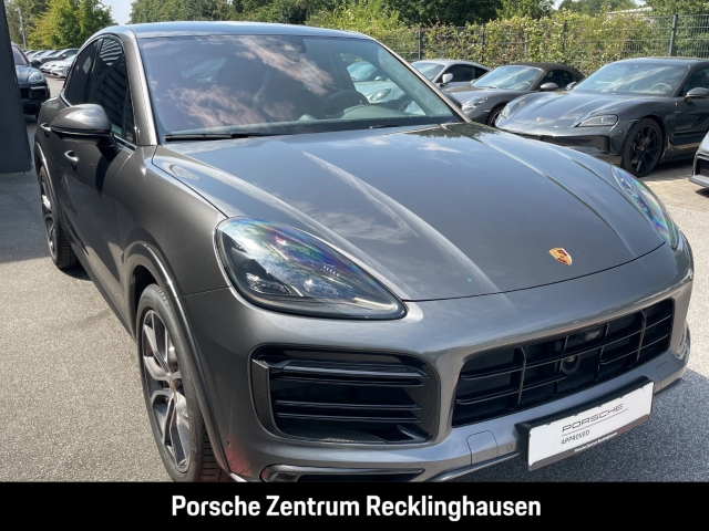 Porsche Cayenne GTS Coupe InnoDrive HA-Lenkung Soft-Close