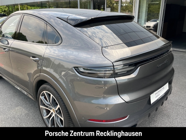 Porsche Cayenne GTS Coupe InnoDrive HA-Lenkung Soft-Close