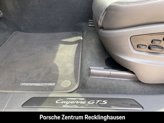 Porsche Cayenne GTS Coupe InnoDrive HA-Lenkung Soft-Close