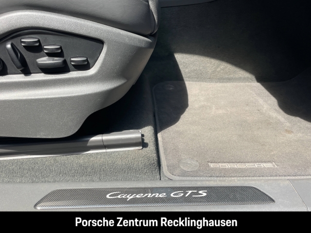 Porsche Cayenne GTS Coupe InnoDrive HA-Lenkung Soft-Close