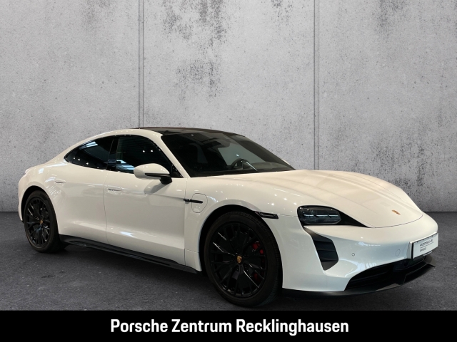 Porsche Taycan GTS Head-Up LED-Matrix Abstandstempomat