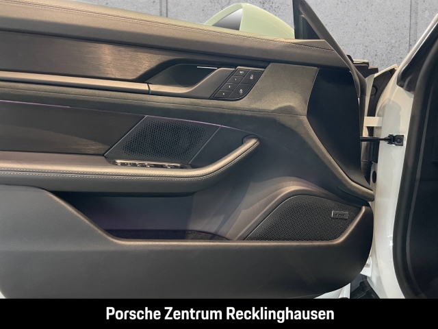 Porsche Taycan GTS Head-Up LED-Matrix Abstandstempomat