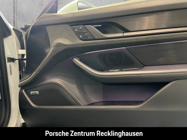 Porsche Taycan GTS Head-Up LED-Matrix Abstandstempomat
