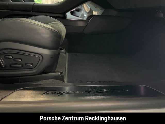 Porsche Taycan GTS Head-Up LED-Matrix Abstandstempomat