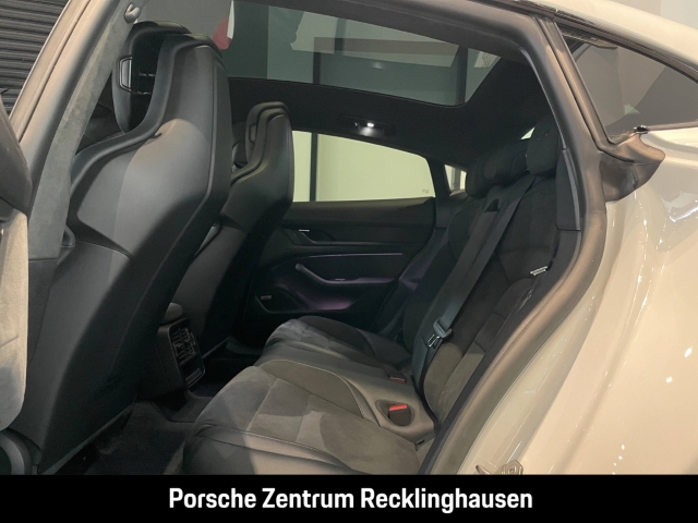 Porsche Taycan GTS Head-Up LED-Matrix Abstandstempomat