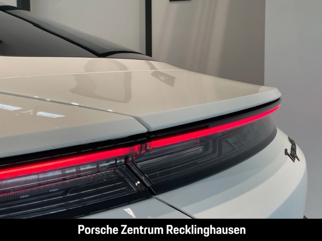 Porsche Taycan GTS Head-Up LED-Matrix Abstandstempomat