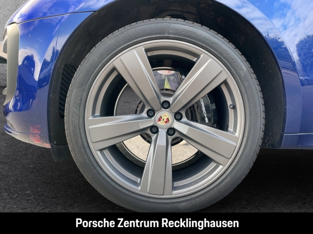 Porsche Macan GTS Surround-View Luftfederung Sportabgas
