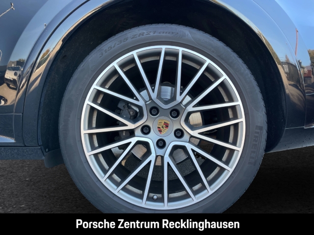 Porsche Cayenne Coupe Platinum Edition Hinterachslenkung