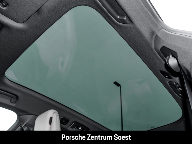 Porsche Taycan 4 Cross Turismo