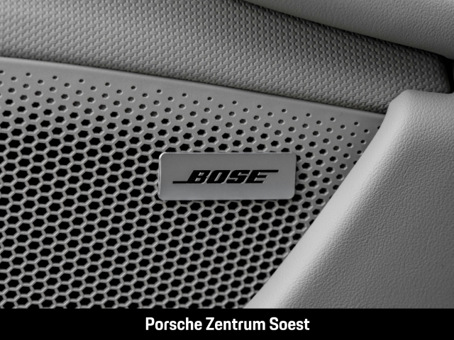 Porsche Taycan 4 Cross Turismo