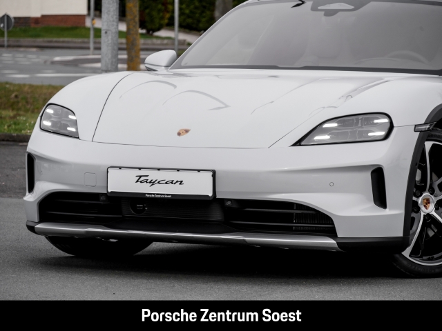 Porsche Taycan 4 Cross Turismo