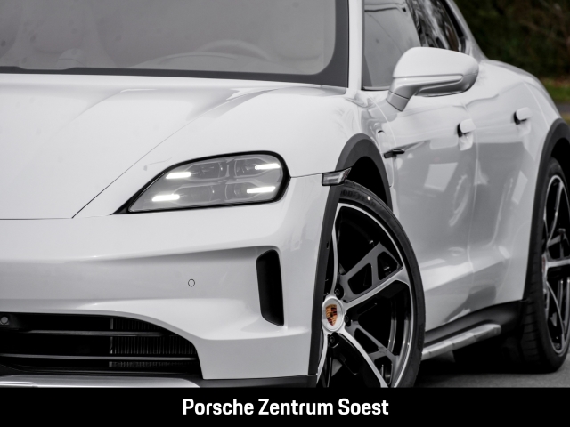 Porsche Taycan 4 Cross Turismo