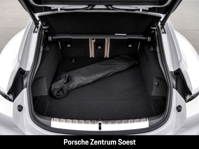 Porsche Taycan 4 Cross Turismo