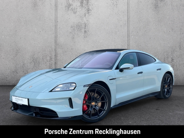 Porsche Taycan GTS Active-Ride InnoDrive HA-Lenkung