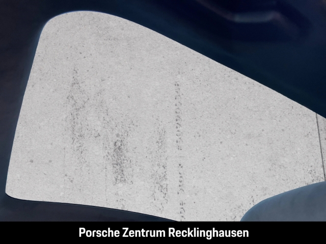 Porsche Taycan GTS Active-Ride InnoDrive HA-Lenkung