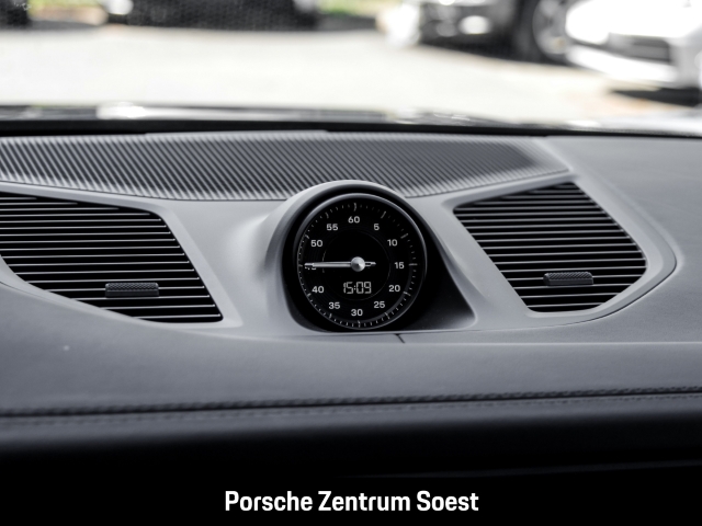 Porsche Cayenne GTS Coupe/22-Zoll/PDCC/Head-UP/BOSE