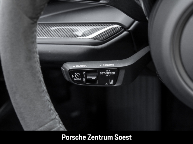 Porsche Cayenne GTS Coupe/22-Zoll/PDCC/Head-UP/BOSE