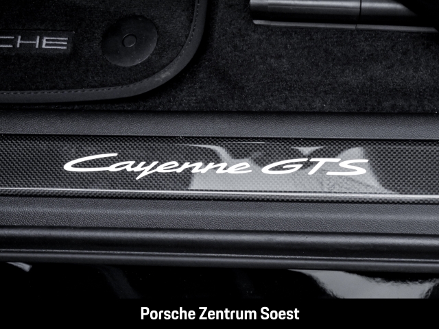 Porsche Cayenne GTS Coupe/22-Zoll/PDCC/Head-UP/BOSE