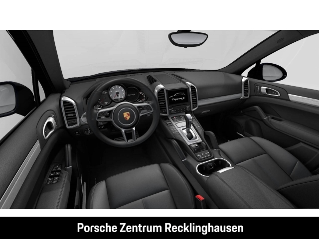 Porsche Cayenne S Luftfederung 20-Zoll Abstandstempomat
