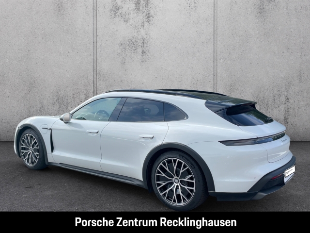 Porsche Taycan 4 Cross Turismo