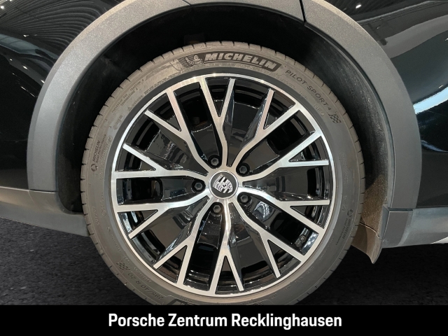 Porsche Taycan 4 Cross Turismo LED-Matrix BOSE 20-Zoll