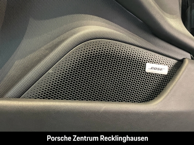 Porsche Taycan 4 Cross Turismo LED-Matrix BOSE 20-Zoll