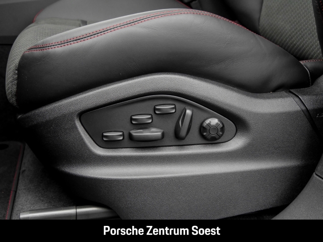 Porsche Cayenne GTS Coupe/22-Zoll/PDCC/Burmester